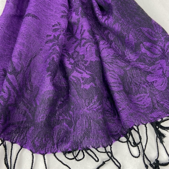 Rich deep jewel tone purple and black pashmina scarf two sided weave tasseled - Picture 2 of 11